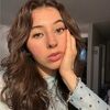 valeriaachury